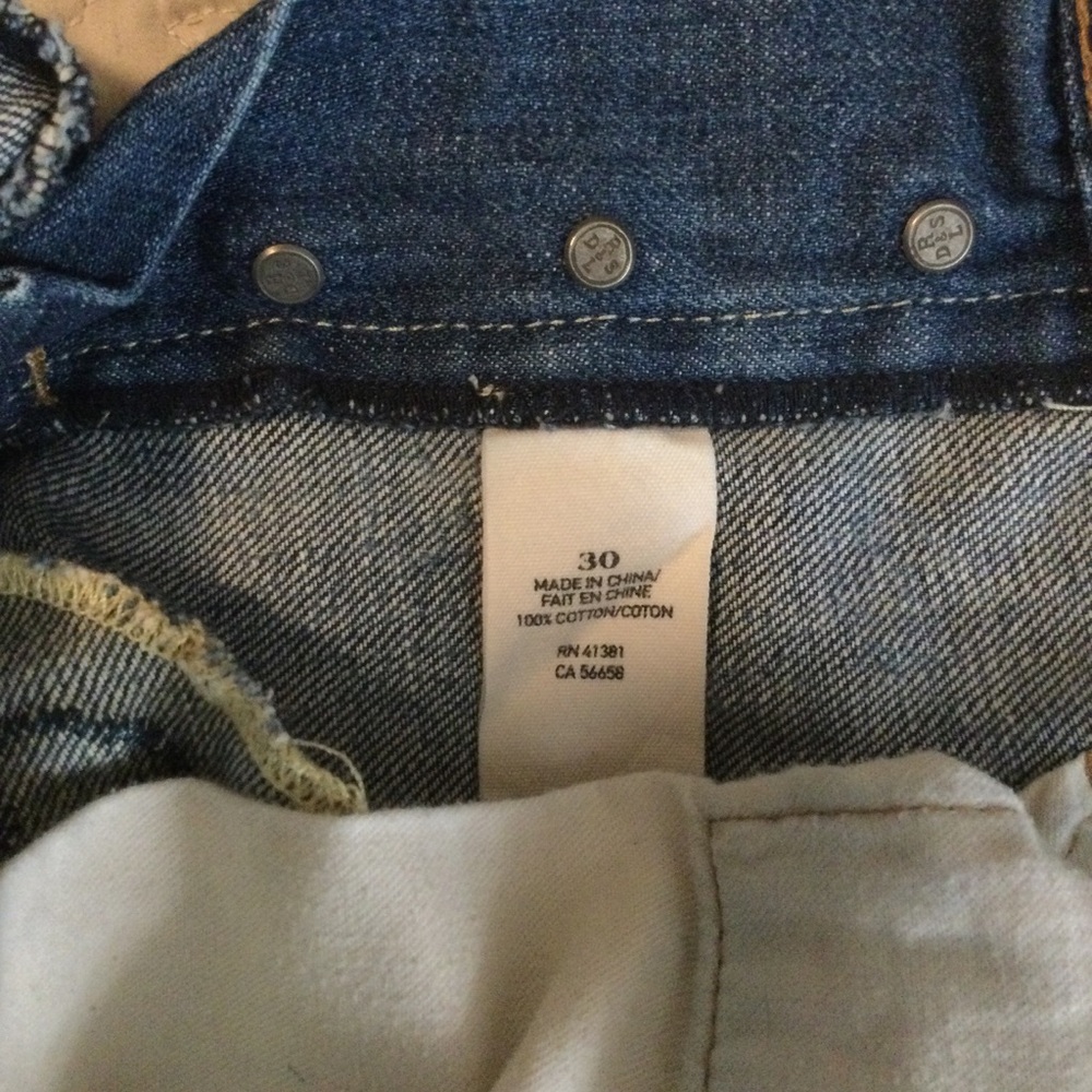 Distressed American Flag Denim Shorts - Picture 4 of 5